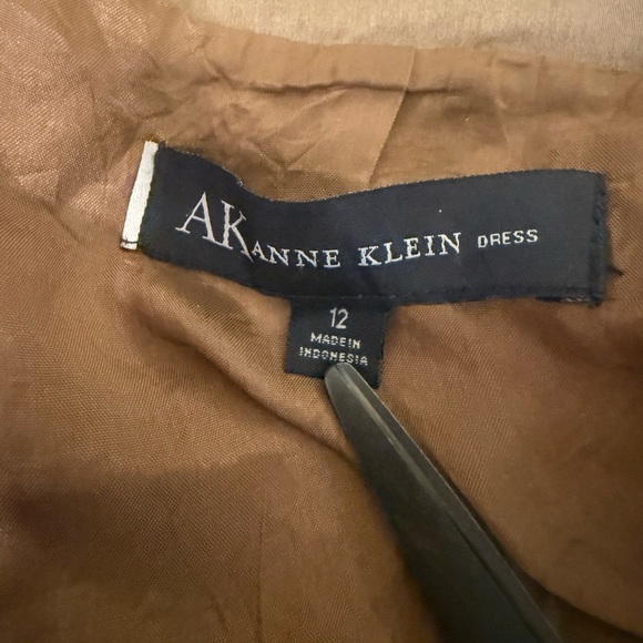 Anne Klein Brown Polka Dot Sleeveless Wrap Midi Dress Size 12 Belted - Picture 2 of 8